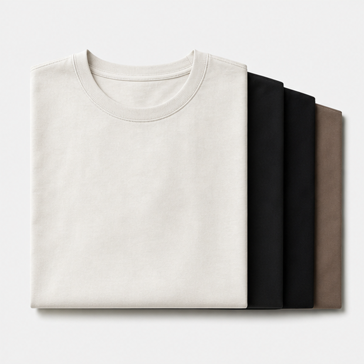 Camiseta oversize unisex NOCTRA de estudio